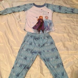 Disney Frozen II 2pcs girls long sleeve pajama small
